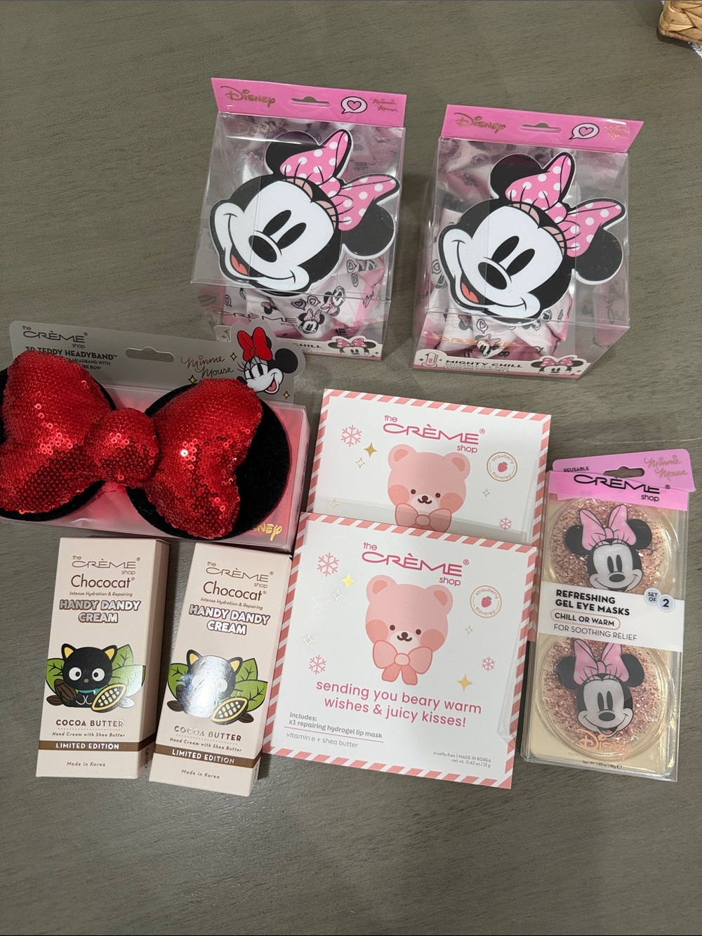 The Crème Shop Disney Minnie Mouse Lot Bundle Set (8) Eye Pads Headband